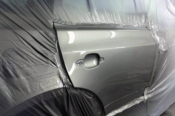 Стоимость ремонта дверей авто в Екатеринбурге